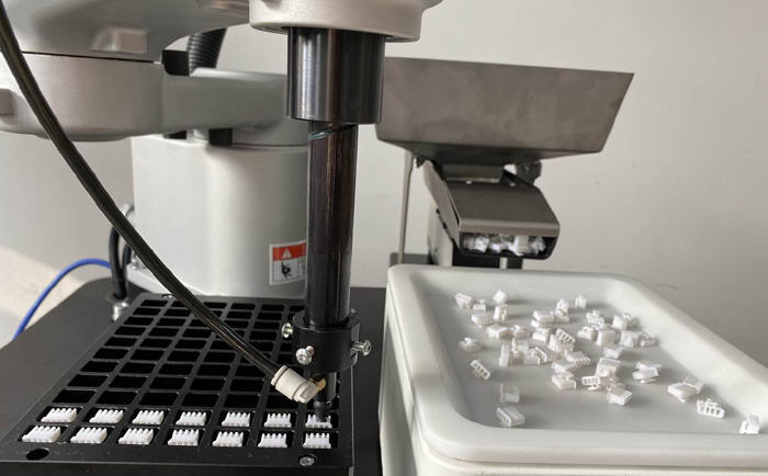 機器人移動拾取機構 機器人移動拾取機構